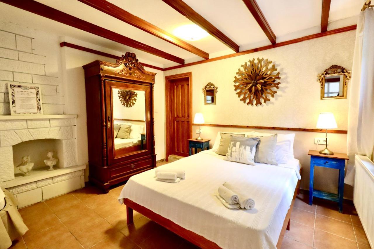 Kemerbag 29 Guest House 12 Yas Uestue (Adults Only) Бозджаада Экстерьер фото