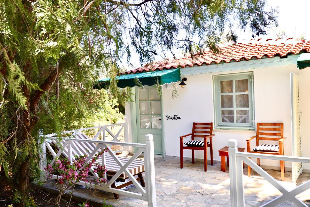 Kemerbag 29 Guest House 12 Yas Uestue (Adults Only) Бозджаада Экстерьер фото